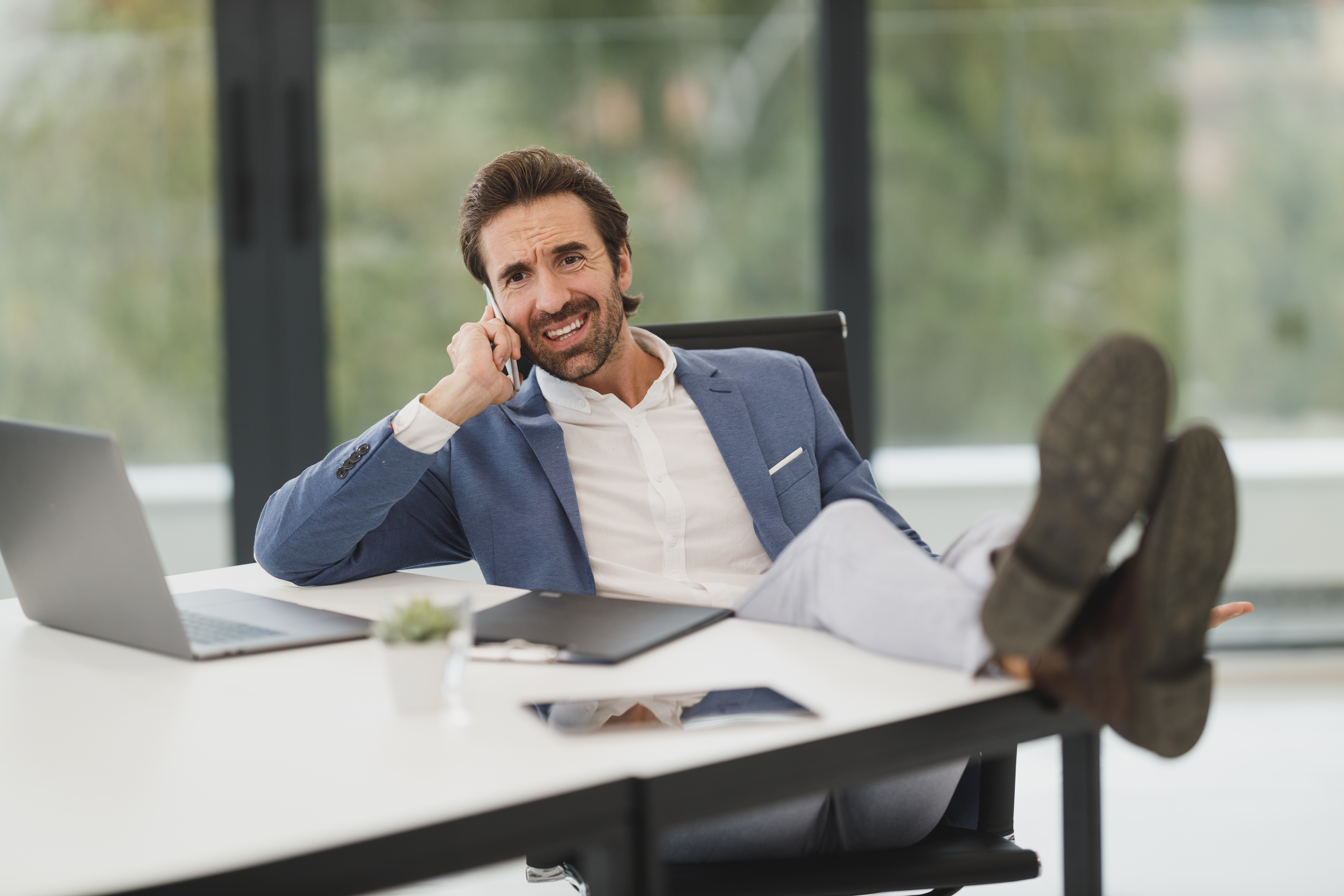 StockSnap_H8PHYPQ7O8